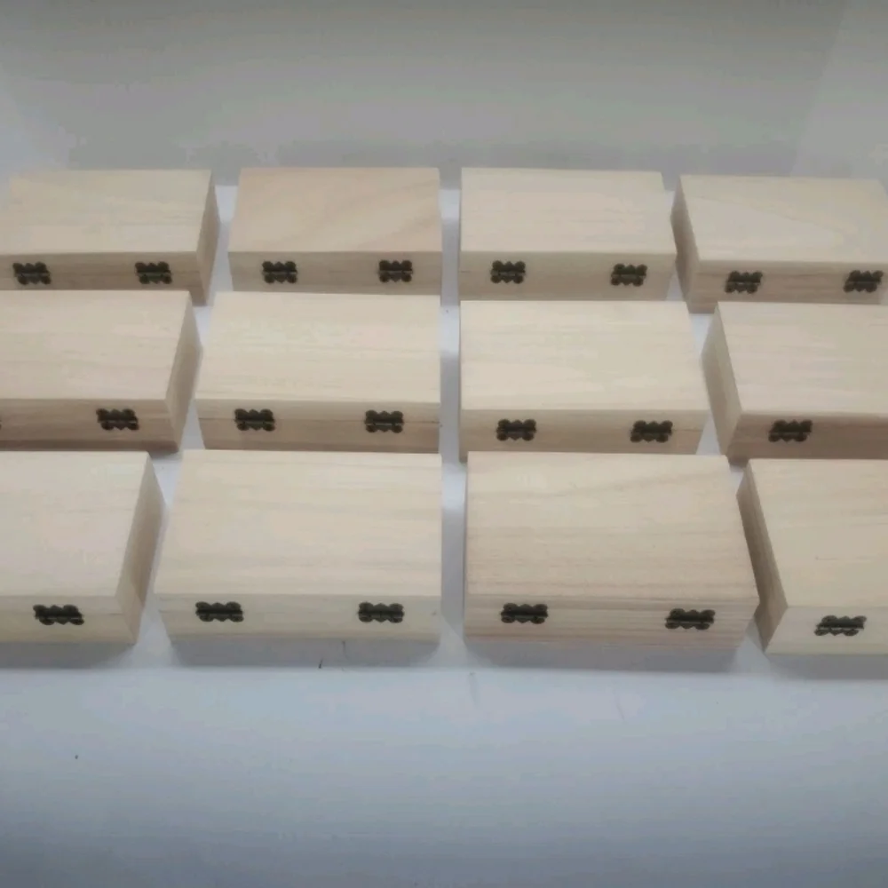 Plain Natural Wood Keepsake Box for Kids - Brown Treasure Chest